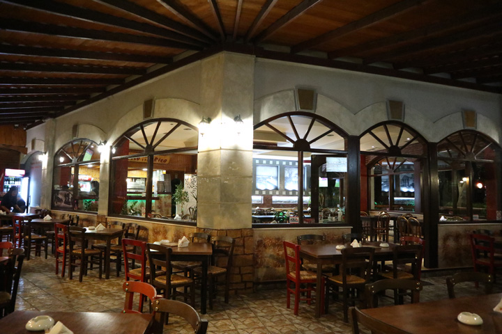 Porto Rico Pizza - Photo of the Pizzeria Restaurant in Marousi
